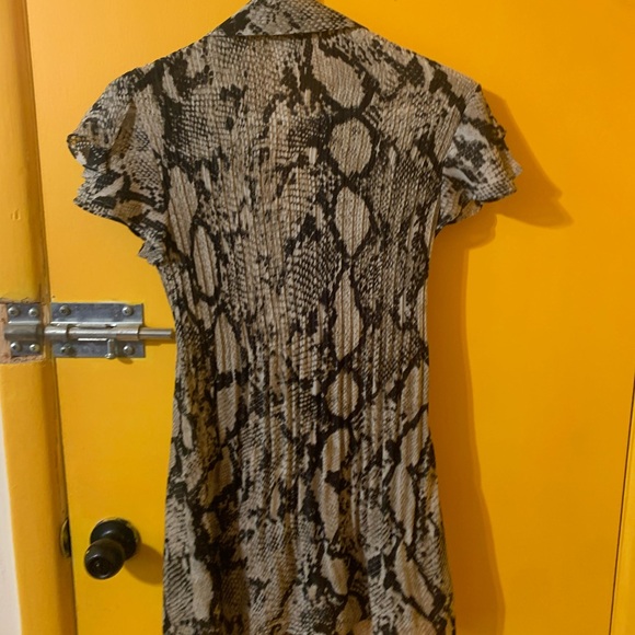 Sheer mid length button up vintage dress - Picture 2 of 5